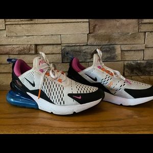 Nike casual shoes. Youth